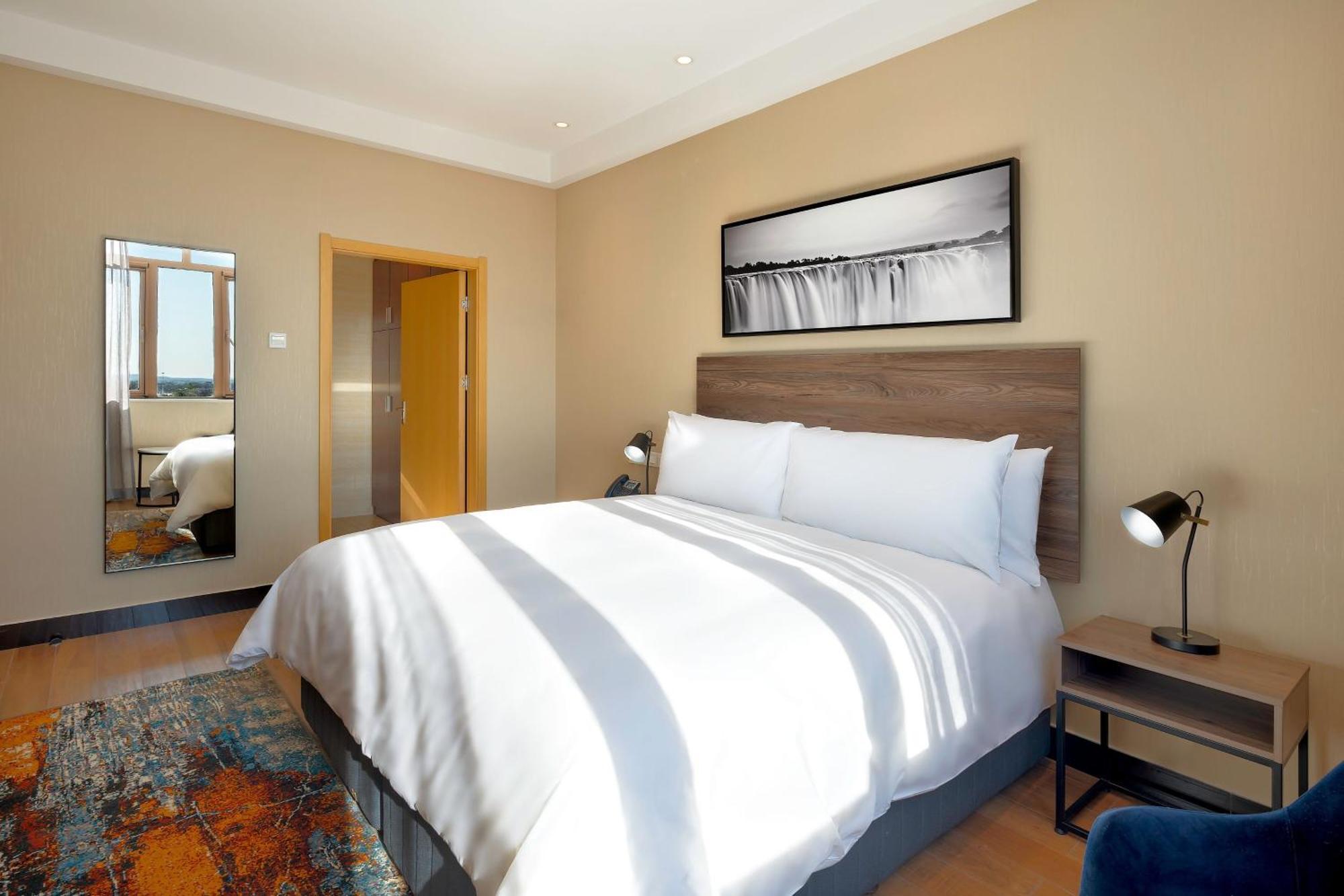 Protea Hotel By Marriott Lusaka International Airport Exterior photo