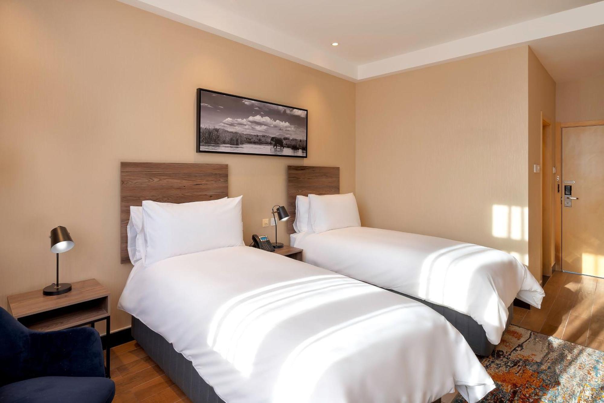Protea Hotel By Marriott Lusaka International Airport Exterior photo