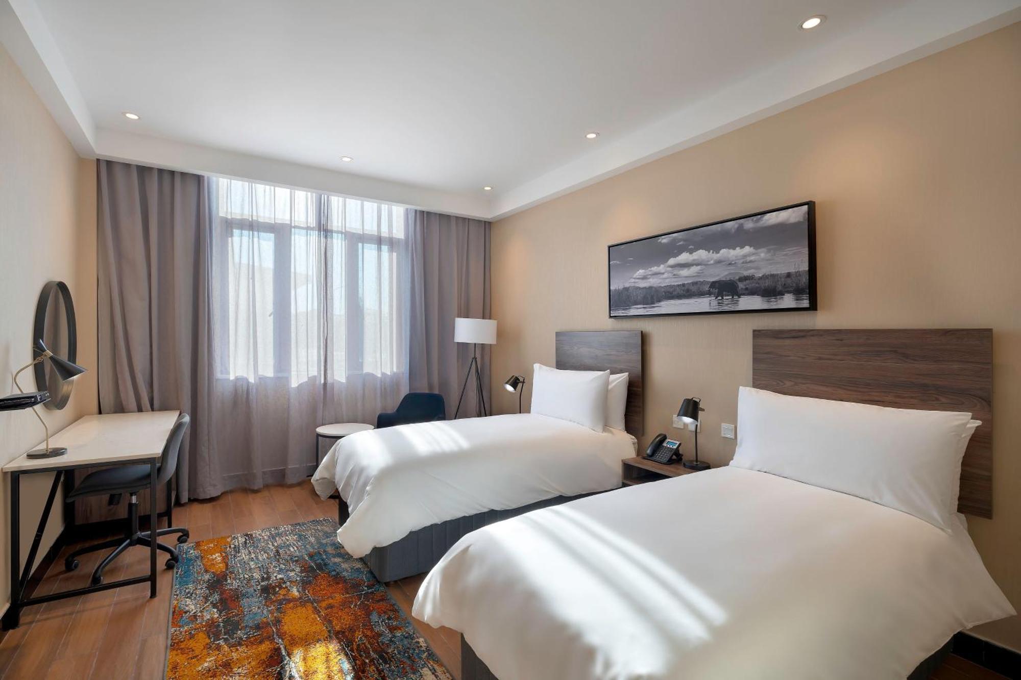 Protea Hotel By Marriott Lusaka International Airport Exterior photo