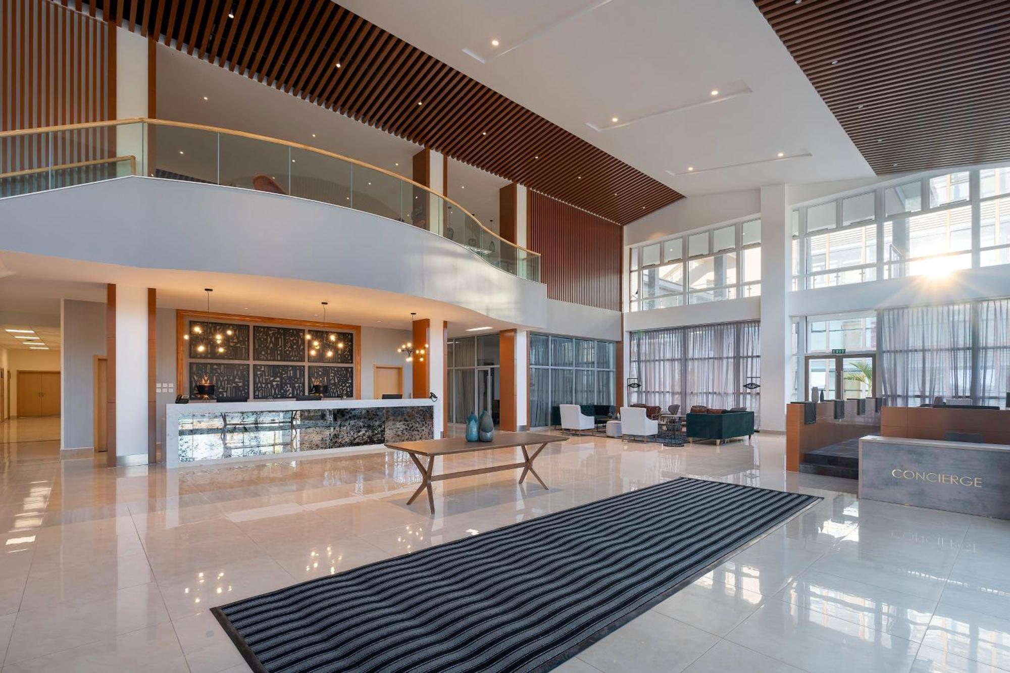 Protea Hotel By Marriott Lusaka International Airport Exterior photo
