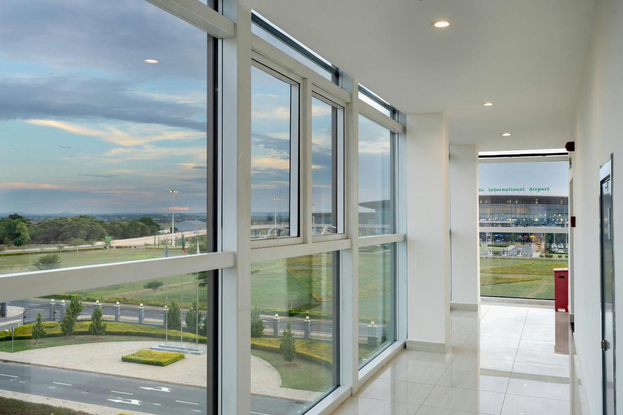 Protea Hotel By Marriott Lusaka International Airport Exterior photo